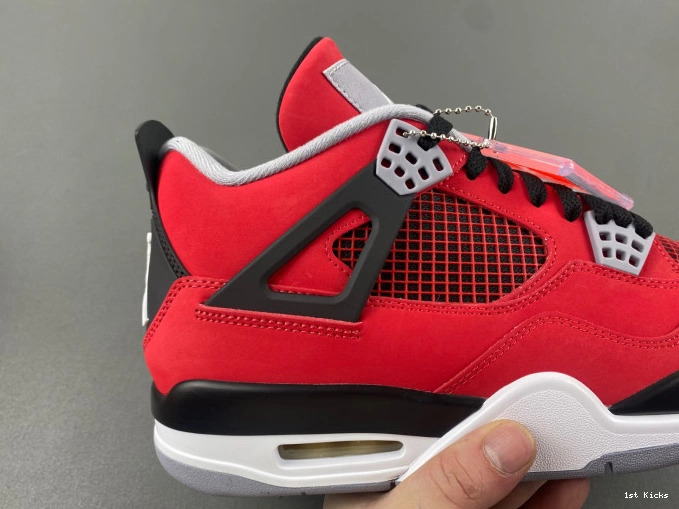 308497-603 Bravo Retro Jordan Toro 4 0530